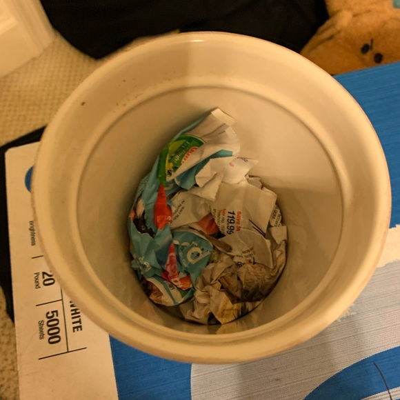 Ceramic Pot - Picture 2 of 8